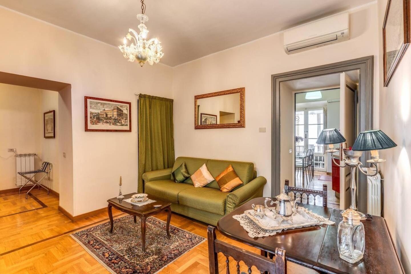 Xx Sett Flat By Barberini Trevi Fountain * Rome